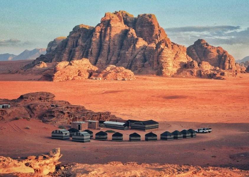 ارتفاع في أعداد الزوار الدوليين وتحسن الدخل السياحي في شباط