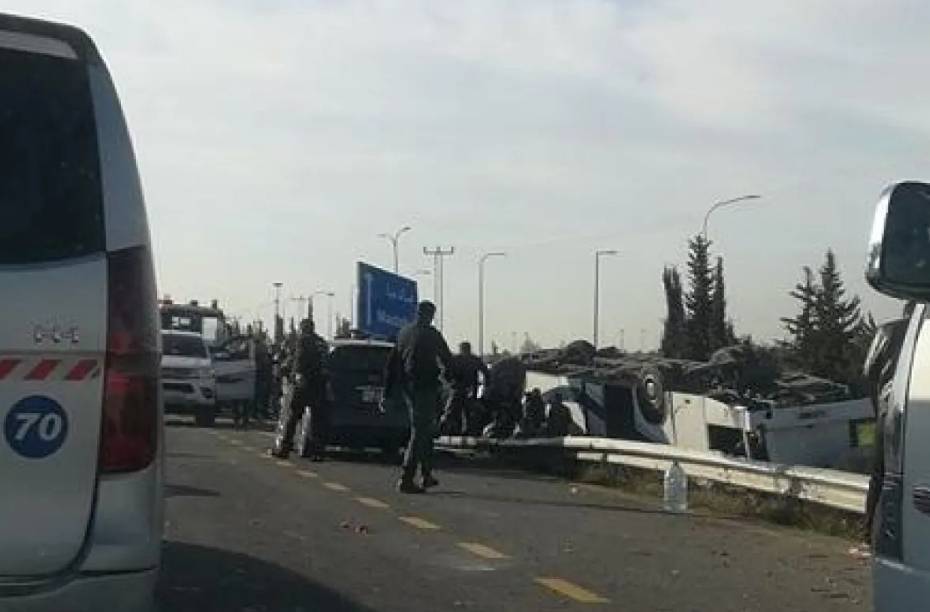 وفاتان و4 إصابات في حوادث سير خلال 24 ساعة بالأردن