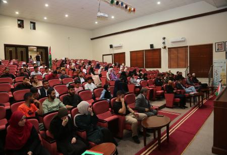 تكريم الطلبة الفائزين في مسابقة حفظ القراّن الكريم في دورتها الثالثة