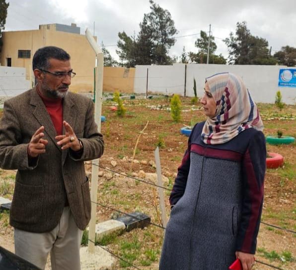 بني عطية تؤكد على ضرورة الاهتمام بملف مبادرة لمدرستي انتمي