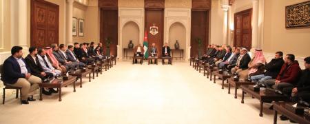 العيسوي يلتقي فعاليات شعبية ونسائية