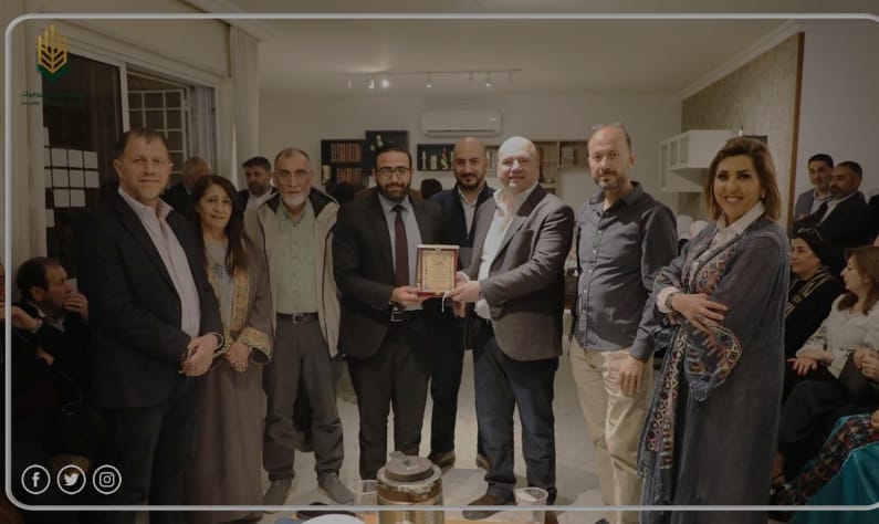 المحامي بني ارشيد يكرّم الهيئة الإدارية لنادي سنابل اليرموك