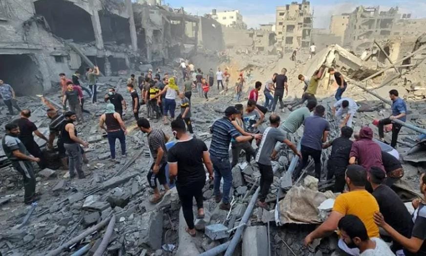 حذرت من أيام ثقيلة قادمة ..حركة فتح تدعو حماس إلي مغادرة المشهد الحكومي في غزة