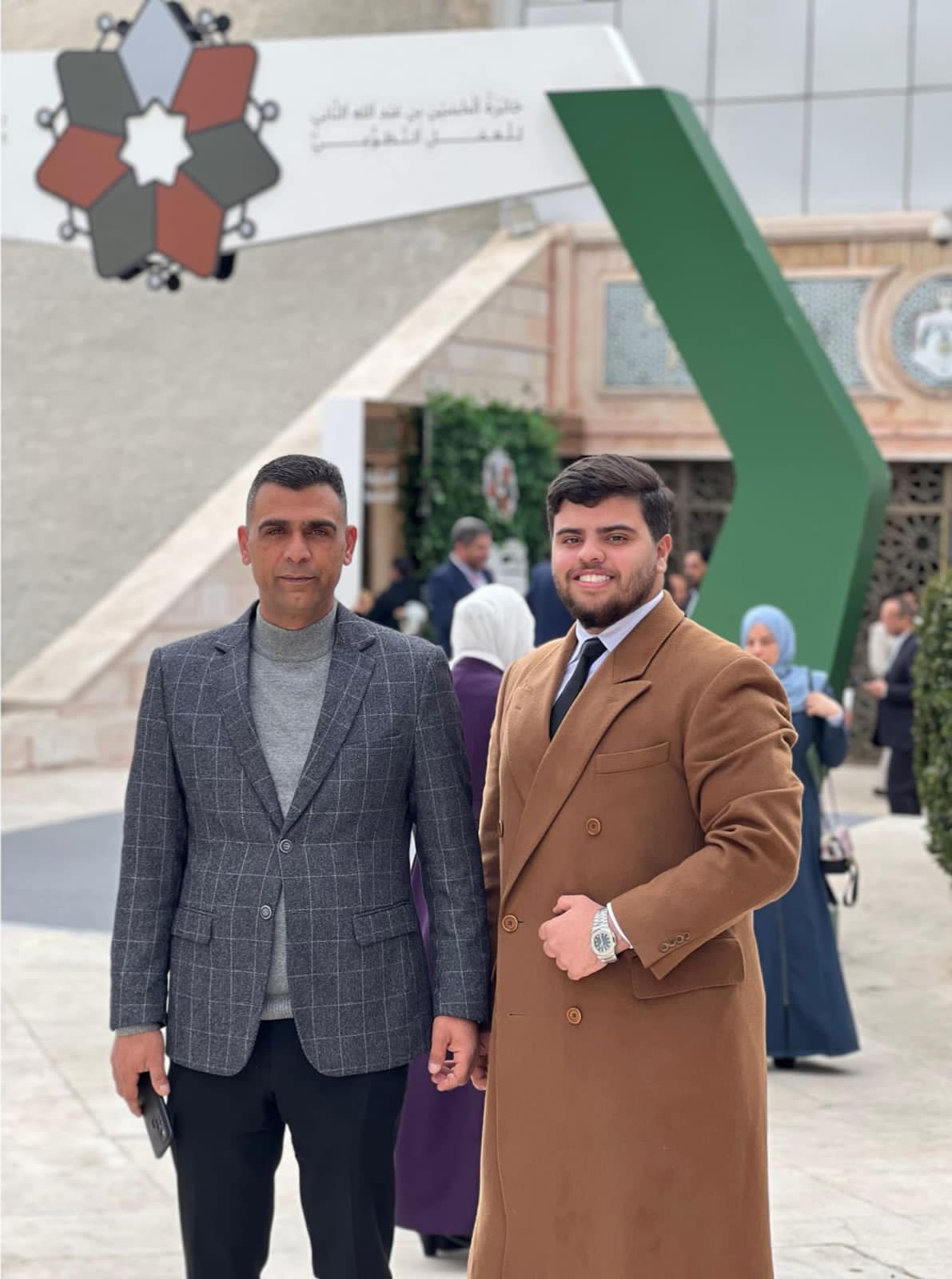 المهندس فهد نضال أبو قمر يُنجز مبادرة دليل لتعزيز الوعي التعليمي والثقافي في مراكز شباب المفرق