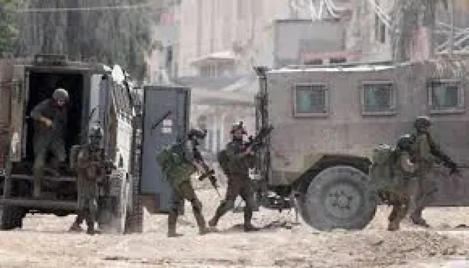 ردًا على ضربه بالخطأ..جيش الإحتلال بعد قصفة منشأة تابعة للصليب الأحمر برفح
