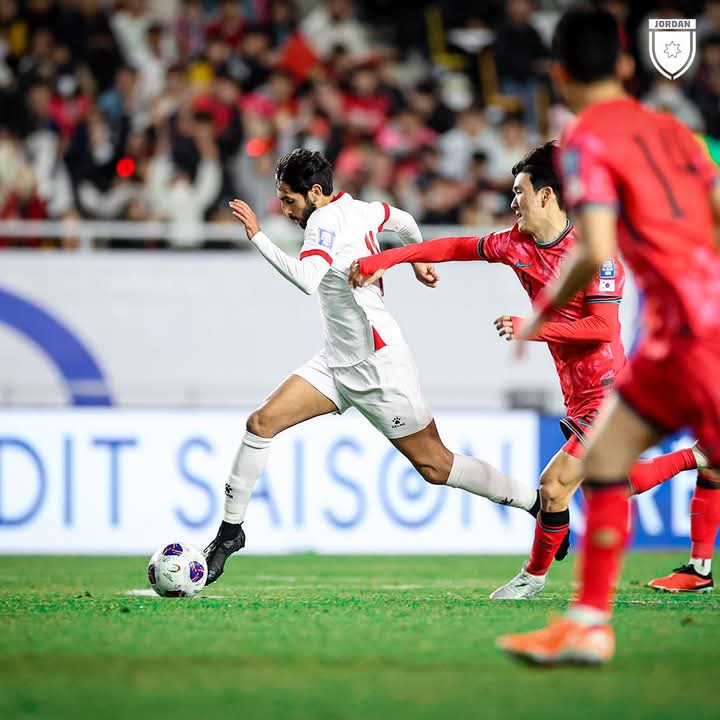 شجعوا منتخب الأردن في مباراته ضد كوريا عبر نيروز