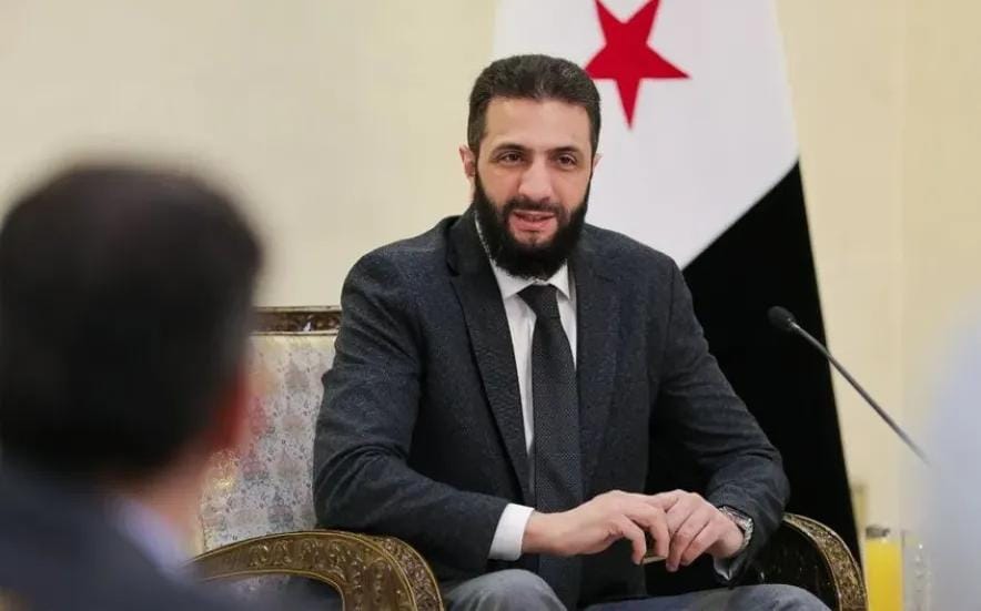 تطور غير مسبوق.. الرئيس السوري احمد الشرع يتفق مع نظيراه الفرنسي واللبناني على ”مكافحة التنظيمات الإرهابية”