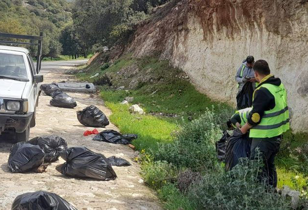 مجلس الخدمات في عجلون  يواصل جهوده للحفاظ على البيئة خلال العيد