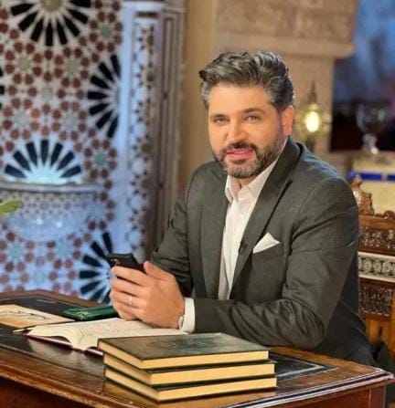 مذيع قناة الجزيرة.. وزيرا للثقافة في الحكومة السورية الجديدة