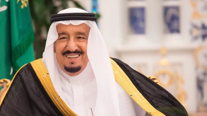 ملك السعودية  يهنئ المواطنين السعوديين  والمسلمين بعيد الفطر المبارك