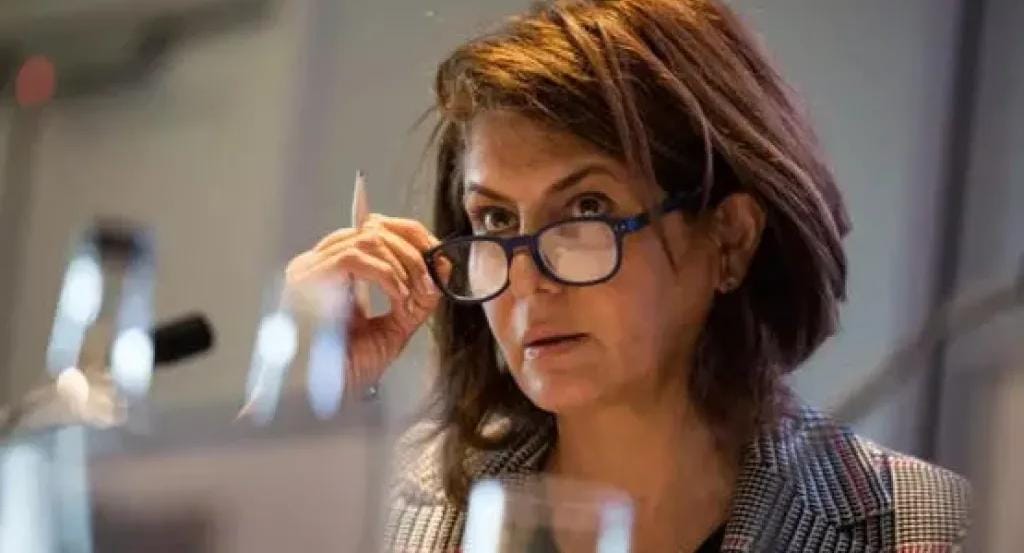 من هي هند قبوات؟ أول امرأة في الحكومة السورية الجديدة