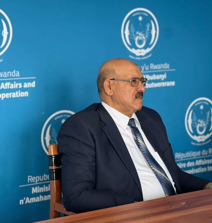 العين الاسبق عبدالله المطر يهنئ الملك وولي العهد بعيد الفطر