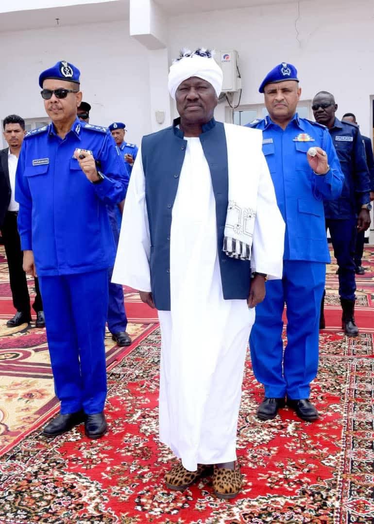 وزير الداخلية يهنئ الشعب السوداني والقوات المسلحة بالانتصار على المليشيا المتمردة ويؤكد انتشار الشرطة في المناطق المحررة