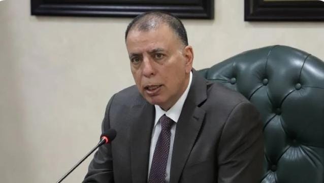 وزير الداخلية الفراية يستجيب لاستغاثة مواطن عبر فيسبوك