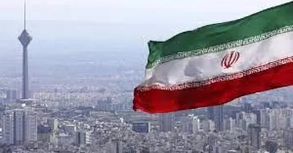 إيران تعلن استعدادها لضرب قاعدة ”دييغو غارسيا” الأمريكية في المحيط الهندي