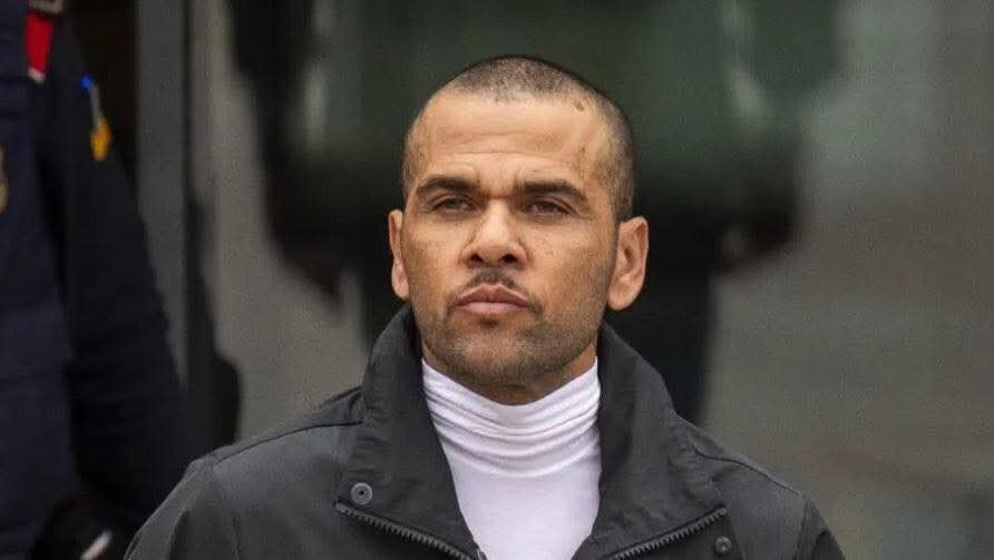 داني الفيس يستعد لرفع دعوى قضائية ضد ناديه السابق
