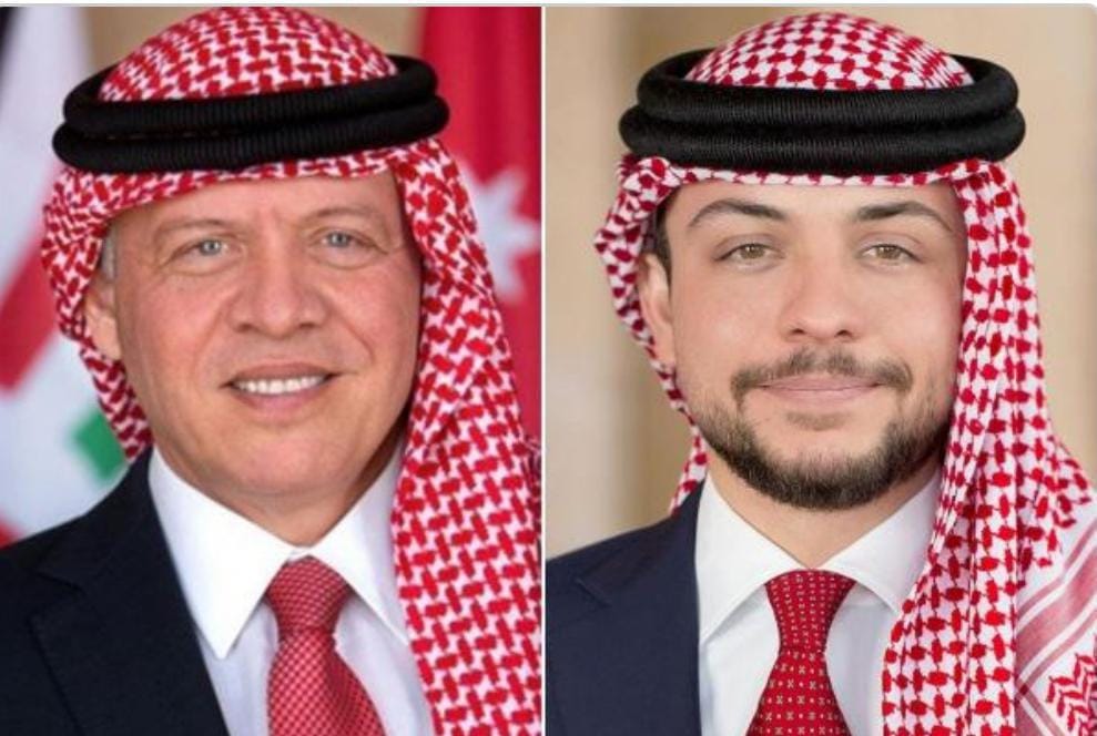 أسرة كلية حطين تهنئ الملك وولي العهد بمناسبة عيد الفطر المبارك