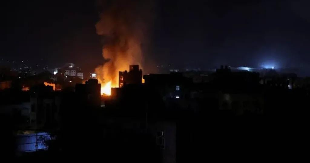 عاجل: غارات أمريكية جديدة على محافظة الحديدة وجماعة الحوثي تعلن حصيلة جديدة للضحايا