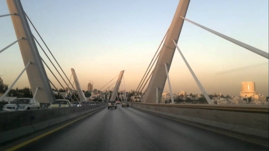 طقس لطيف حتى السبت وارتفاع ملموس على درجات الحرارة الأحد