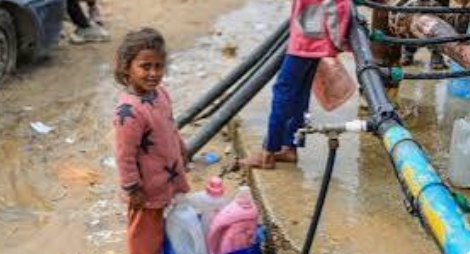 بلدية غزة تحذر من أزمة عطش خانقة بعد توقف خط ميكروت الرئيسي