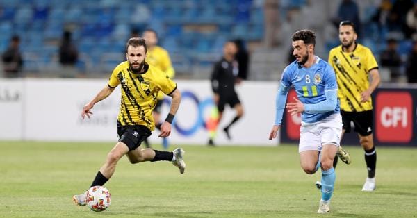 نهاية الجولة 18 من دوري المحترفين .. والحسين يواصل الصدارة