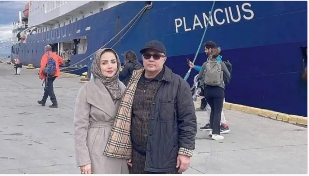 الرئيس الإيراني يقيل نائبه.. تعرف علي السبب