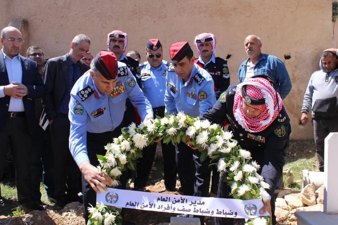 تشييع جثمان العميد المتقاعد محمد حمدان احمد أبو  حسان