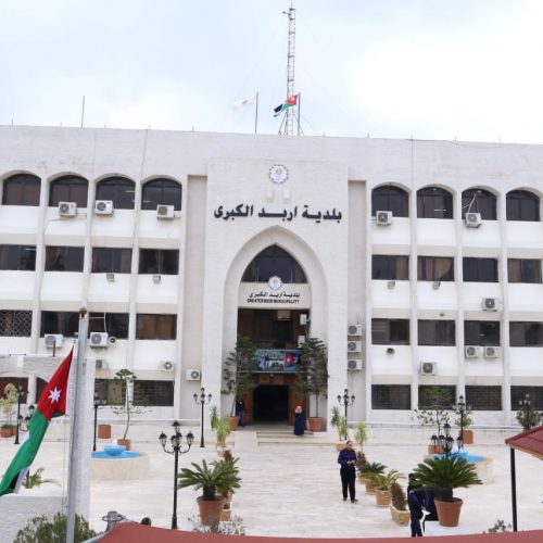 بلدية اربد تنذر 392 منشأة وتخالف 87 خلال آذار الماضي