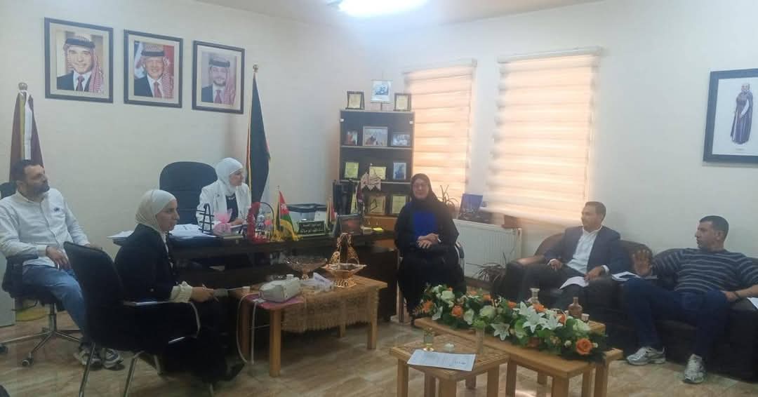 ابو ميالة تعقد اجتماعا لمناقشة تقارير وحدة الجودة والمساءلة