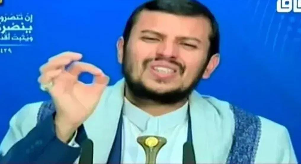 عبدالملك الحوثي يهدد ‘‘دول عربية’’ بالقصف.. ويطالبها بـ‘‘التفرج’’ على مأساة الشعب اليمني