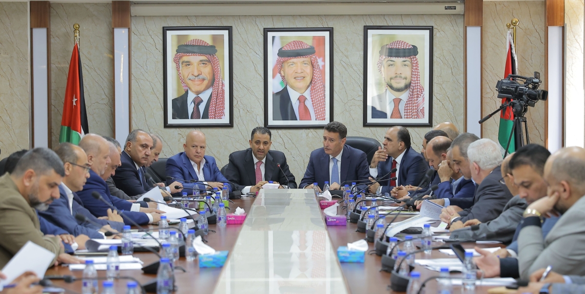 الاقتصاد النيابية تبدأ مناقشة مشروع قانون الأبنية والأراضي لعام 2025