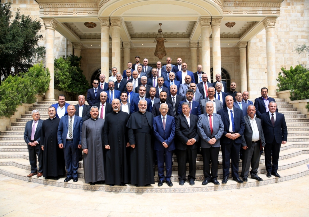 العيسوي خلال لقائه وفدين من جامعة اليرموك  وأبناء عشيرتي بدر ومقطش