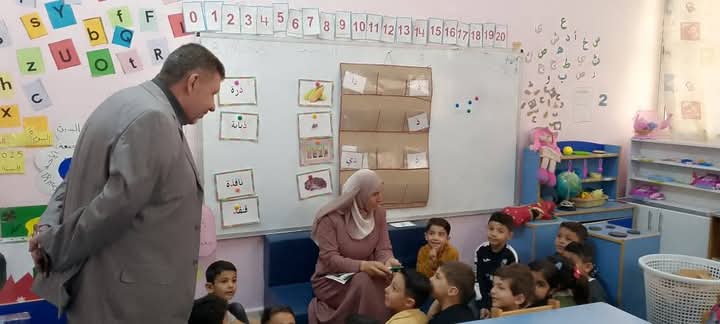 مدير الشؤون التعليمية يتفقد مدرسة السمط الثانوية المختلطة