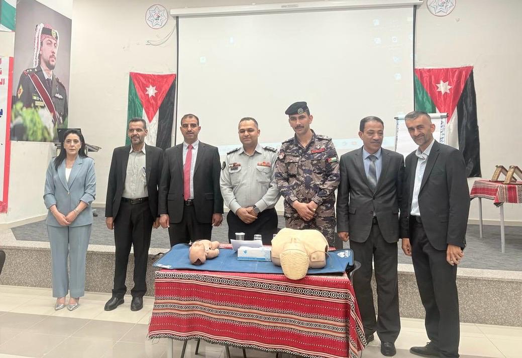 إقامة ورشة للجان ادارة الأزمات والمخاطر لأربع مديريات تربية و تعليم في لواء الجيزة
