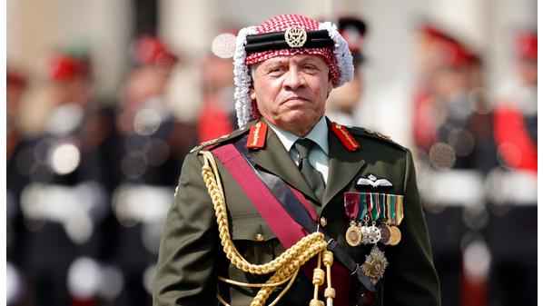 عشيرة الخرابشة: خلف الملك بوجه من يعبث بأمن ومقدرات الوطن