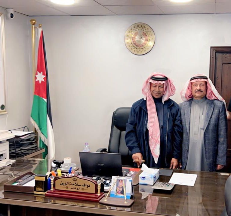 الشيخ نواف القمعان الزبن  ينعى فقيد الوطن المرحوم معالي عيد الفايز.  ابو سداد 