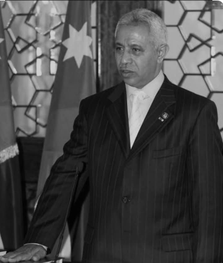 ينعى وزير الداخلية مازن الفراية، وزير الداخلية الأسبق عيد الفايز.