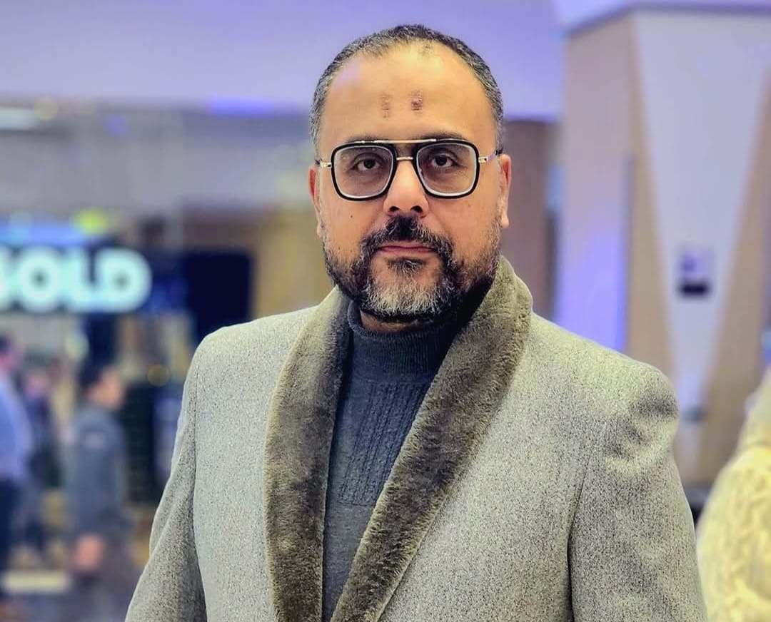 أحمد عاشور: أزمة فيلم «استنساخ» قد تمنحه دفعة دعائية غير متوقعة.. فيديو