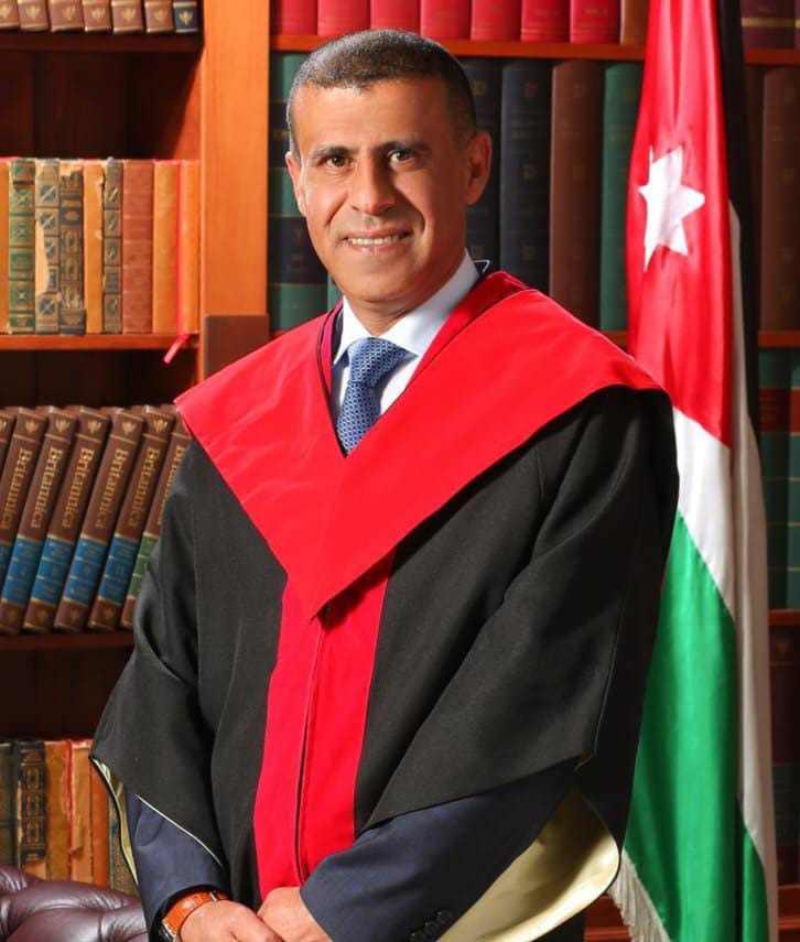 مبارك شهادة الدكتوراه لــ سلطان الفالح