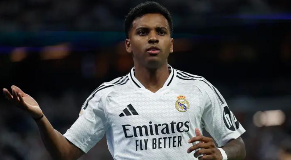 والد رودريجو يخون ريال مدريد