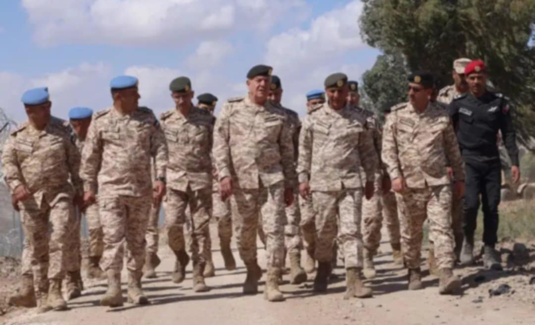 اللواء الحنيطي يزور واجهة المنطقة العسكرية الوسطى....صور