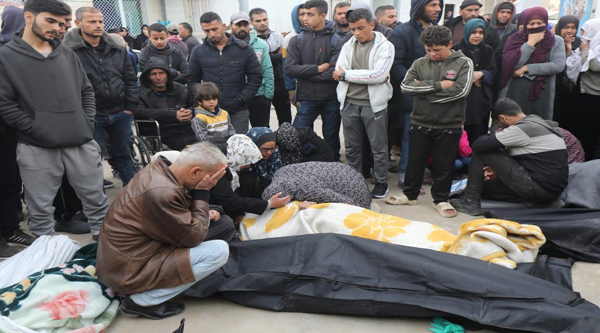 أربعة شهداء جراء قصف الاحتلال غزة وخانيونس
