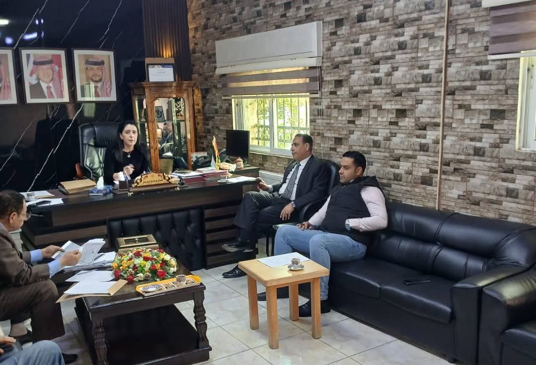 ابورمان تترأس اجتماع لجنة الامتحانات المحلية.
