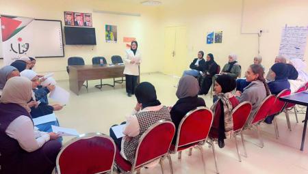 ورشة تدريبية حول المهارات الحياتية في مركز شابات القويرة