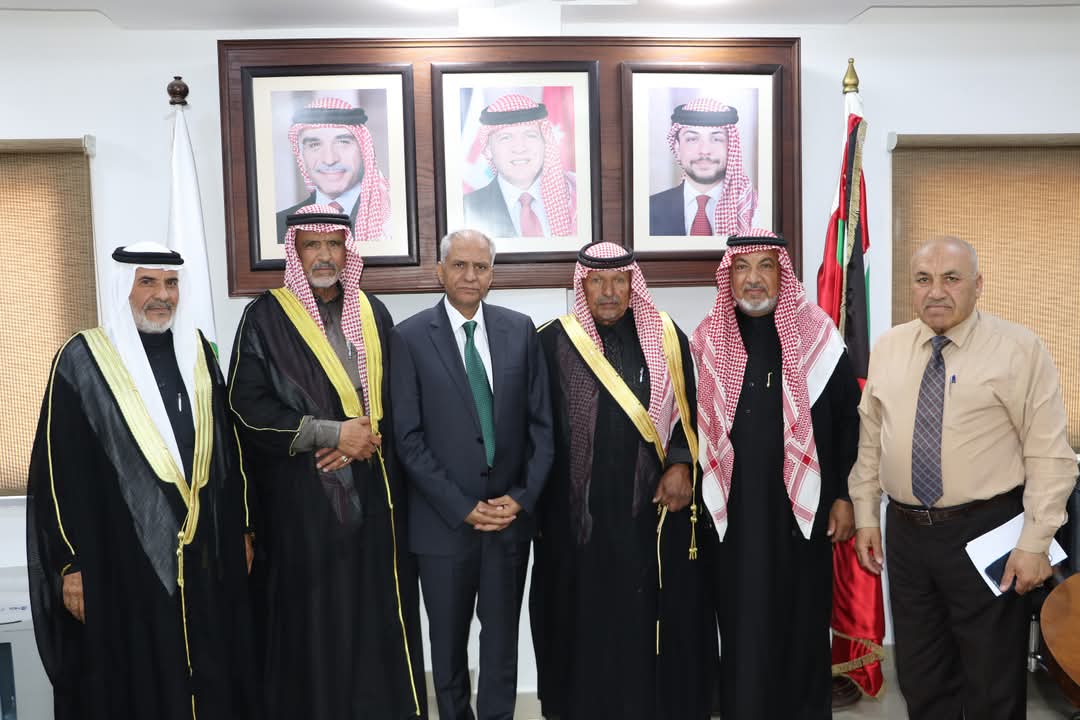مدير عام المتقاعدين العسكريين يستقبل رئيس وأعضاء جمعية الحسينية للمتقاعدين العسكريين