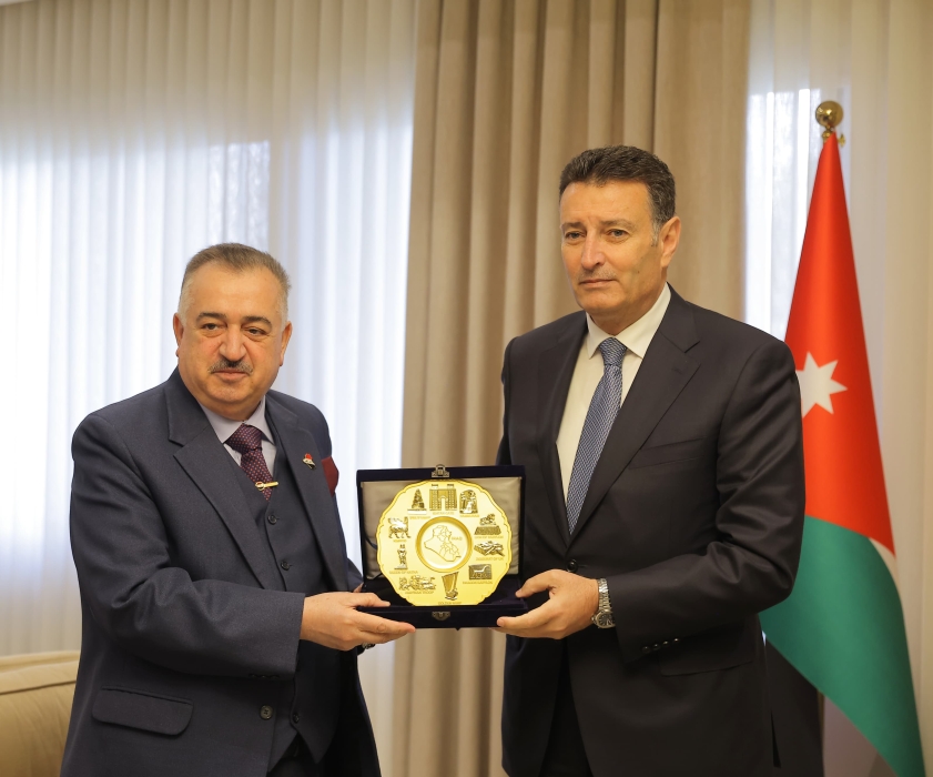 الصفدي والسفير العراقي: الأخوة والمحبة ستبقى عنواناً للعلاقات الأردنية العراقية