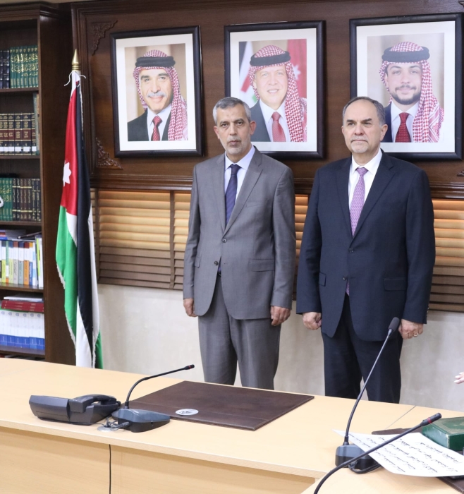 72 محامياً جديداً يؤدون اليمين القانونية أمام وزير العدل