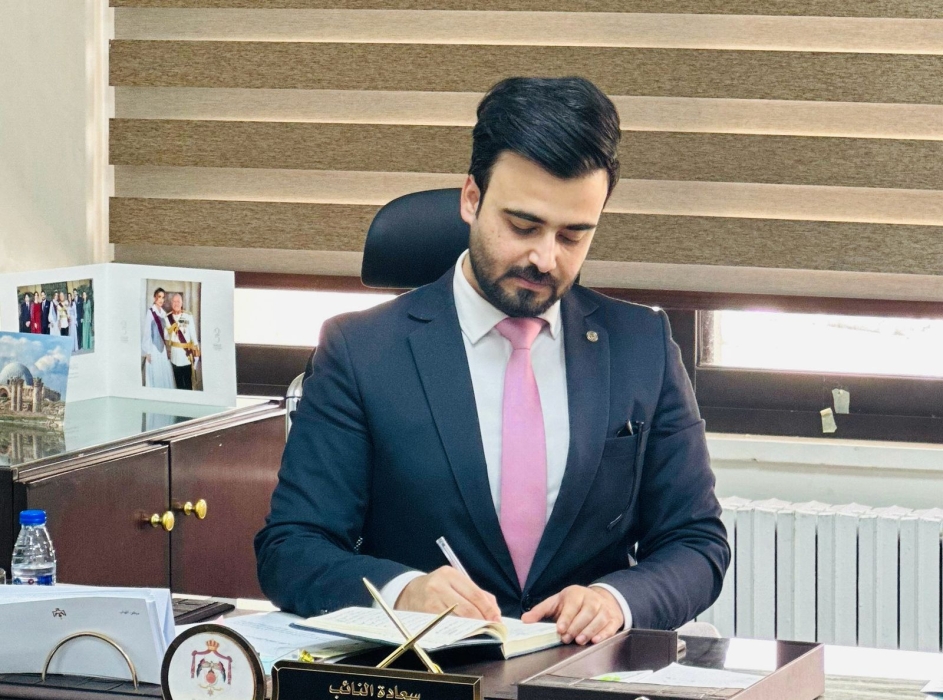 الدهام يكتب قالها سيدنا: عهدي لكم أن يبقى الأردن عزيزاً كريماً آمناً مطمئناً..