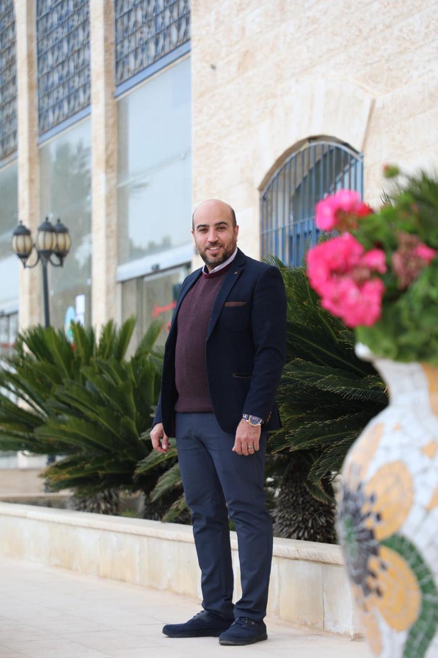 الأستاذ محمد قريوتي: يوم العلم مناسبة تعكس وحدة الأردنيين وولاءهم للوطن والقيادة