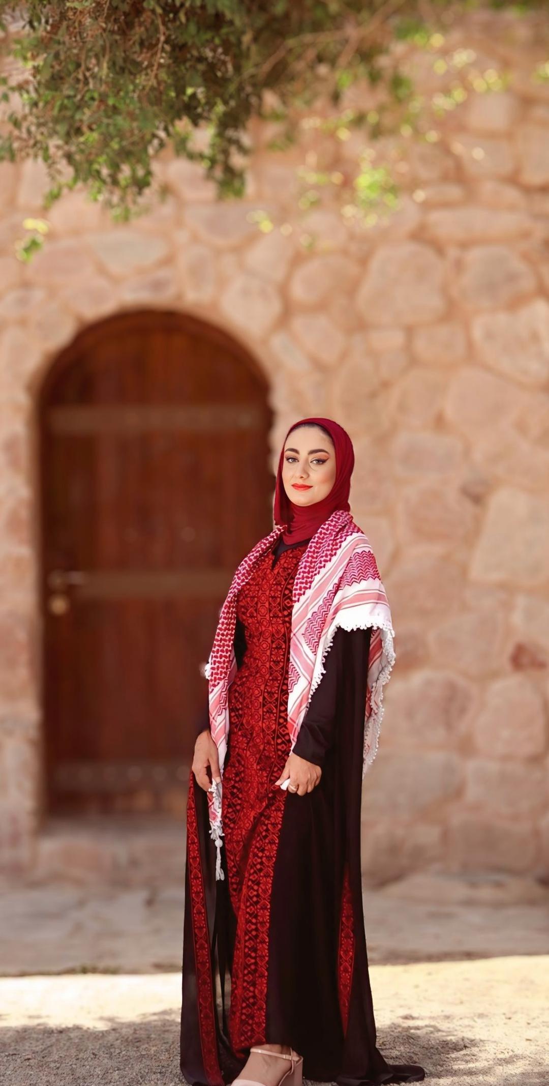 المواجدة تكتب :يوم العلم الأردني يوم الفخر والفرح الوطني